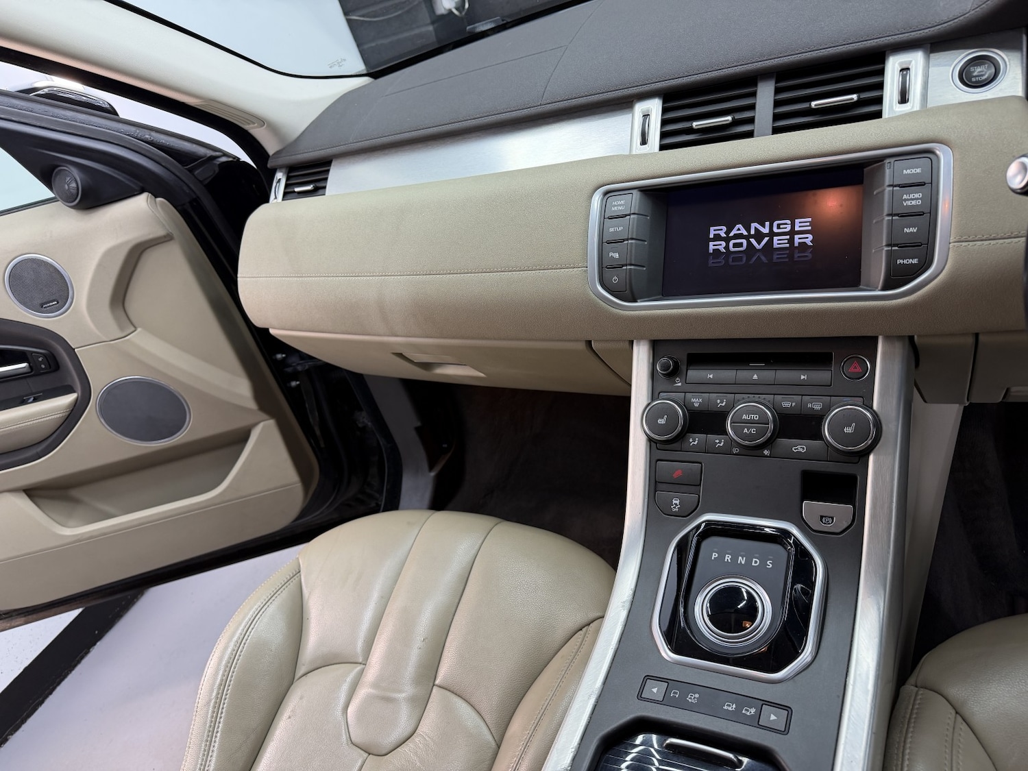 Used Land Rover Range Rover Evoque 2013 for sale - 77802639: Photo 16