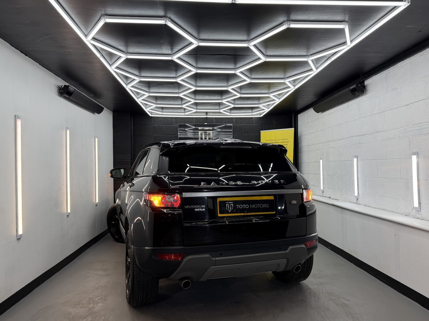 Used Land Rover Range Rover Evoque 2013 for sale - 77802639: Photo 9