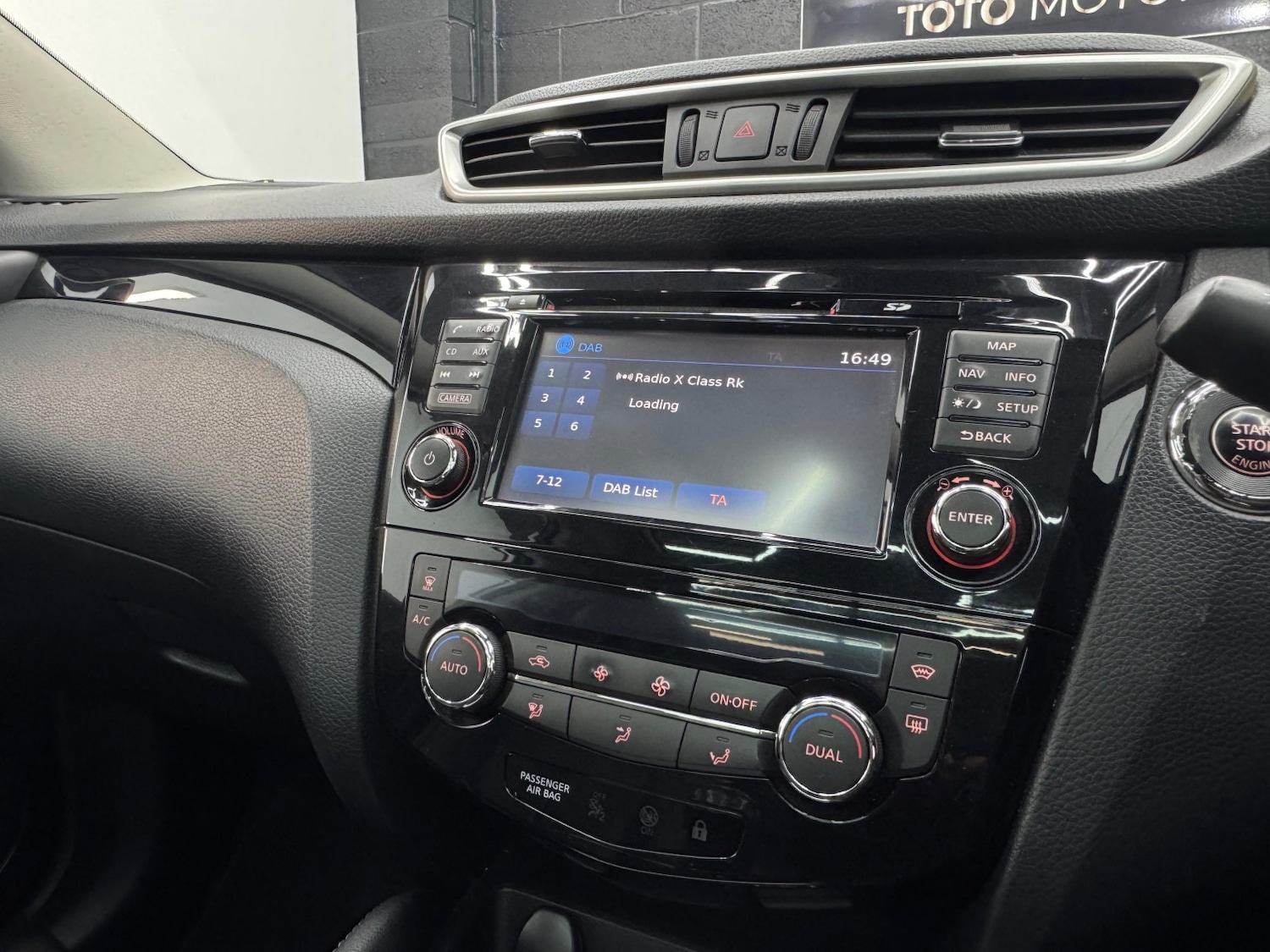 Used Nissan Qashqai 2014 for sale - 76142534: Photo 30