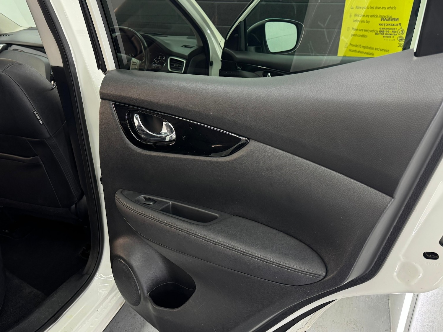 Used Nissan Qashqai 2014 for sale - 76142534: Photo 32