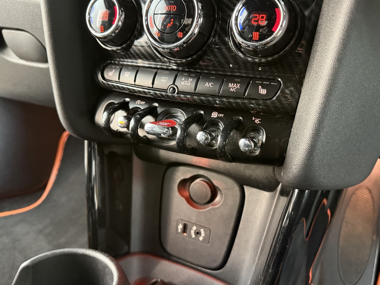 Used MINI Hatch 2014 for sale - 77541667: Photo 28