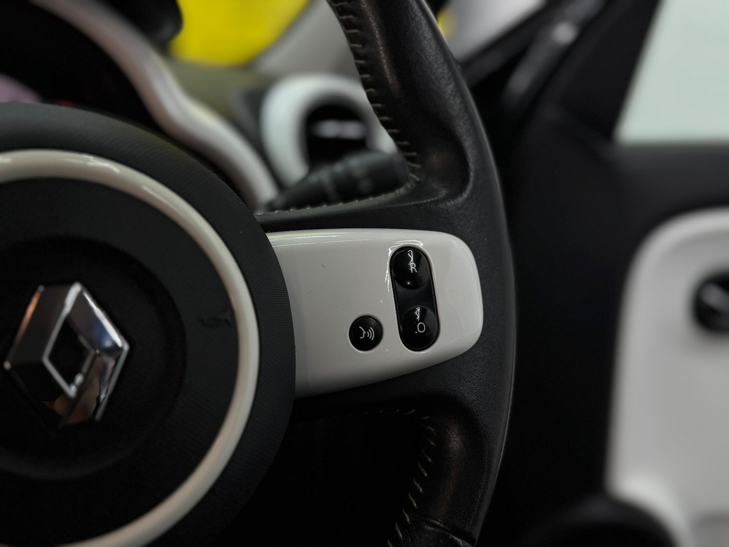 Used Renault Twingo 2015 for sale - 76751897: Photo 19