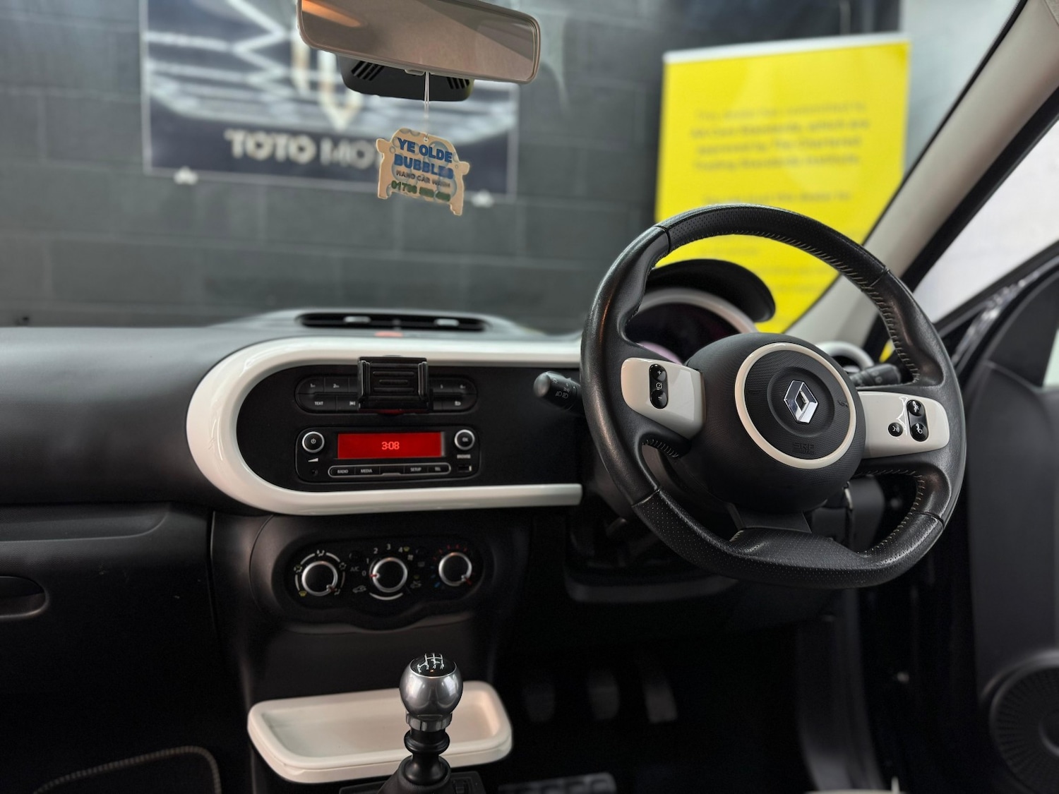Used Renault Twingo 2015 for sale - 76751897: Photo 29