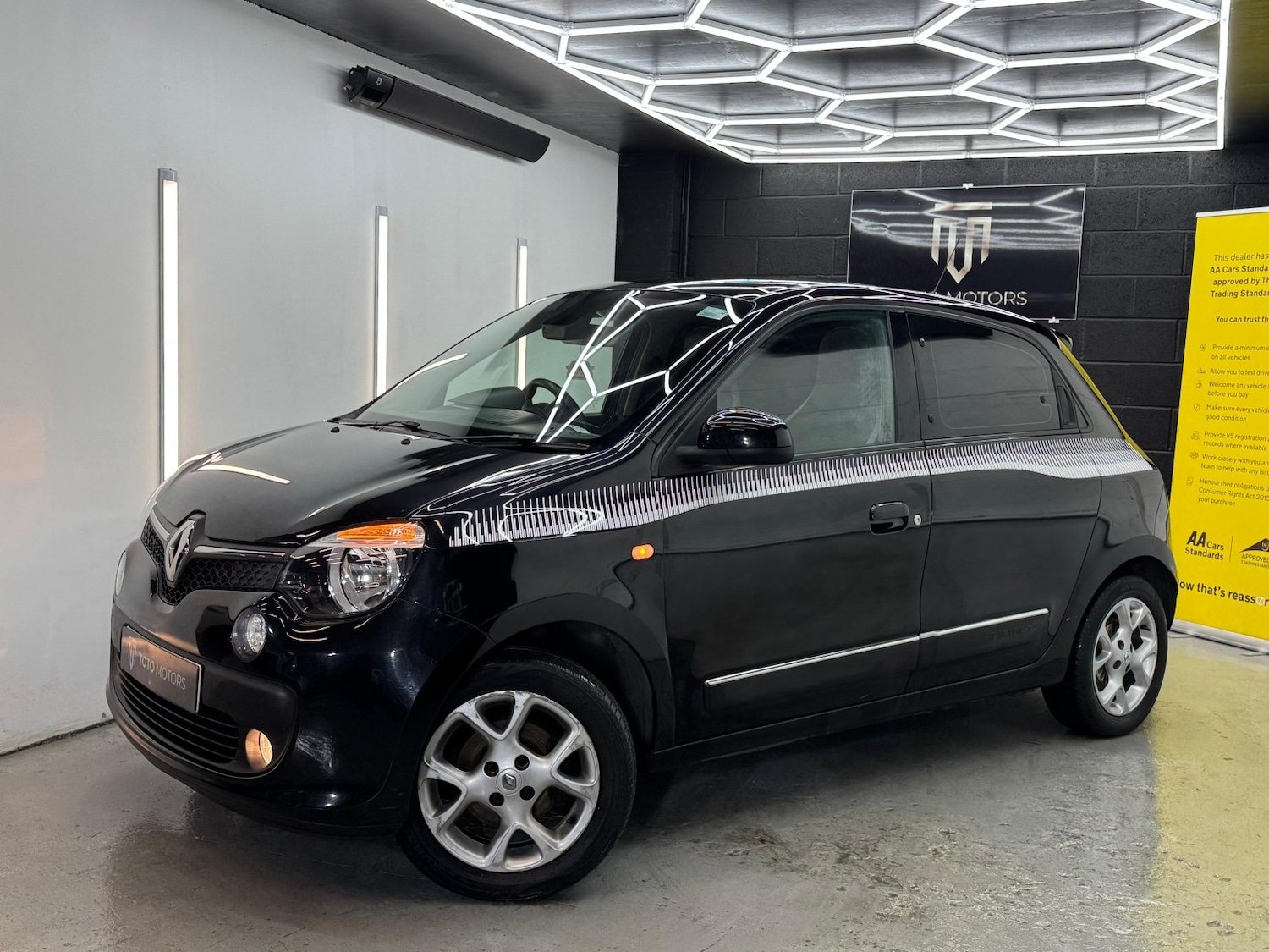 Used Renault Twingo 2015 for sale - 76751897: Photo 6