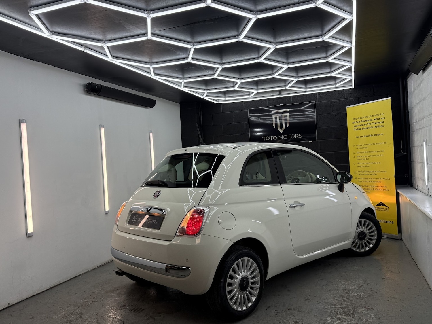 Used Fiat 500 2015 for sale - 77558493: Photo 14