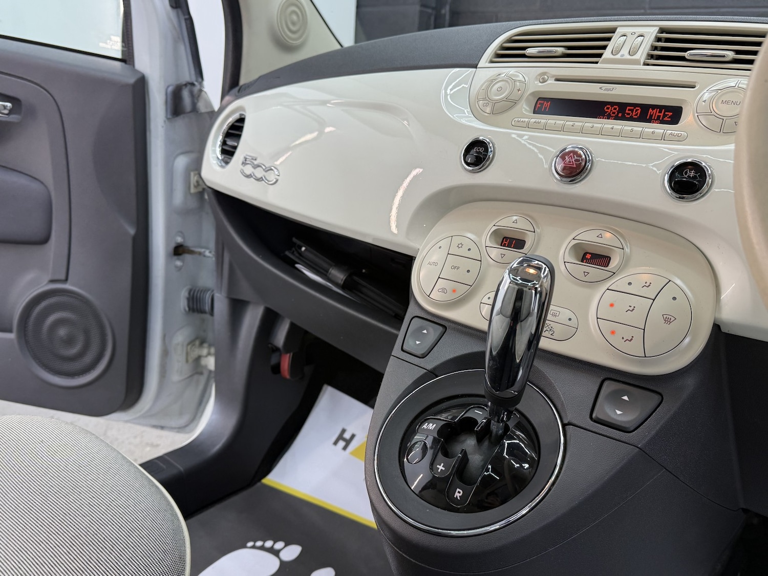 Used Fiat 500 2015 for sale - 77558493: Photo 22