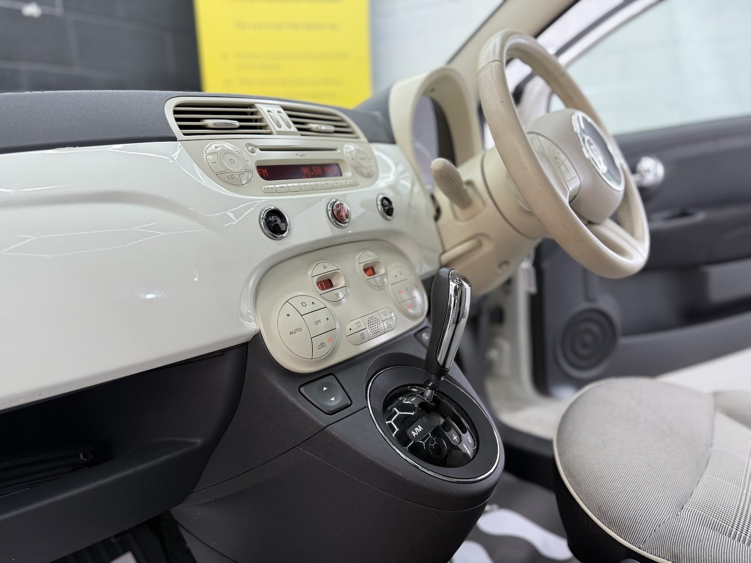 Used Fiat 500 2015 for sale - 77558493: Photo 37