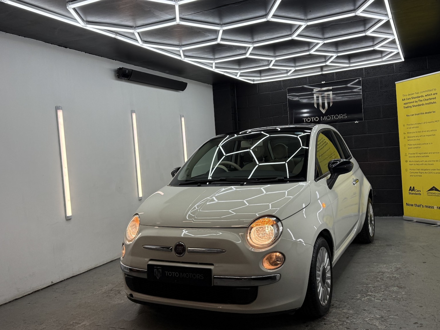 Used Fiat 500 2015 for sale - 77558493: Photo 5