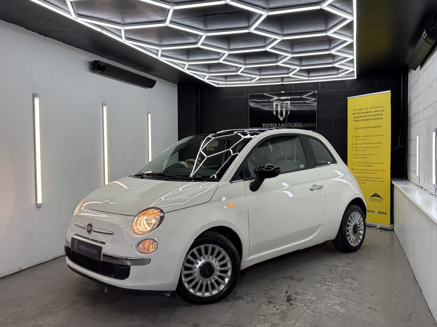 Used Fiat 500 2015 for sale - 77558493: Photo 6