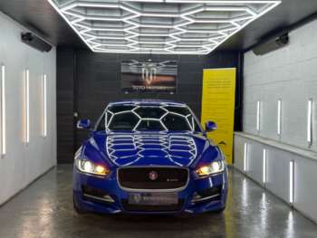Used Jaguar XE 2017 for sale - 74145960: Photo