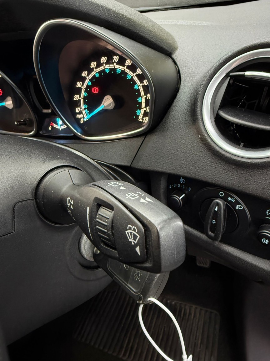 Used Ford Fiesta 2016 for sale - 78025805: Photo 24