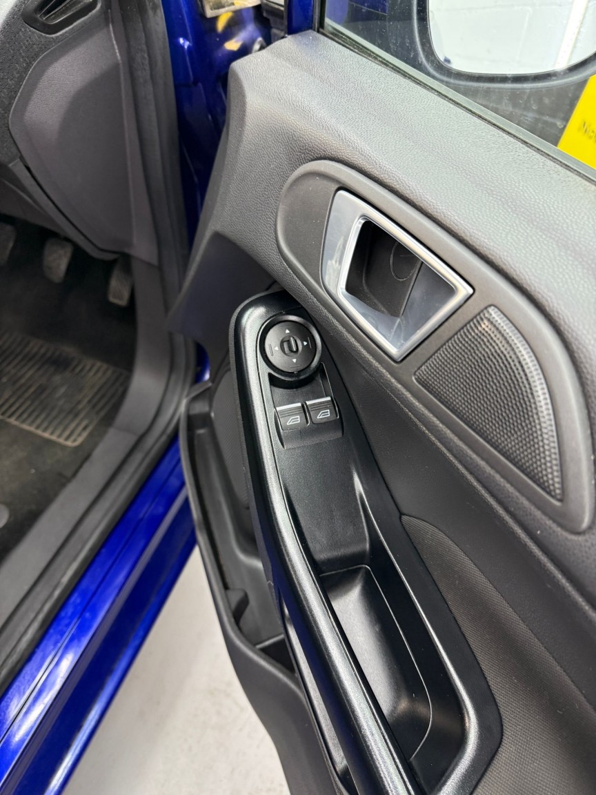 Used Ford Fiesta 2016 for sale - 78025805: Photo 28