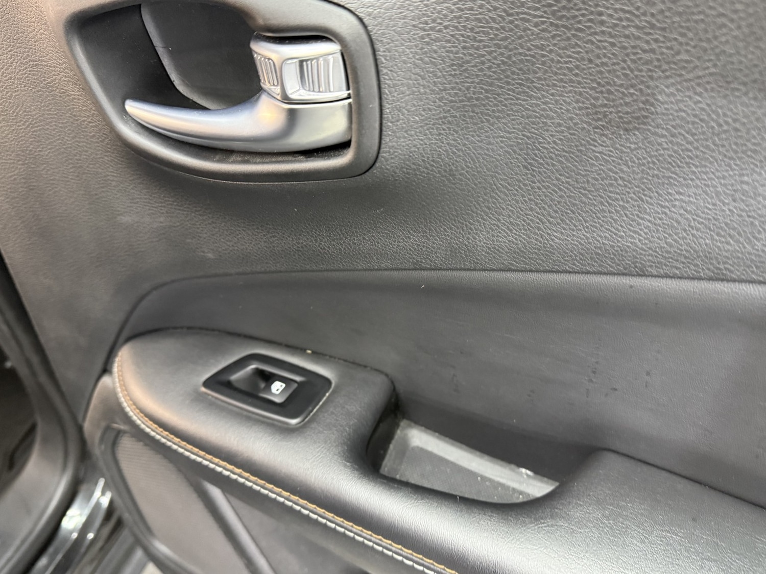 Used Jeep Compass 2018 for sale - 77310724: Photo 25