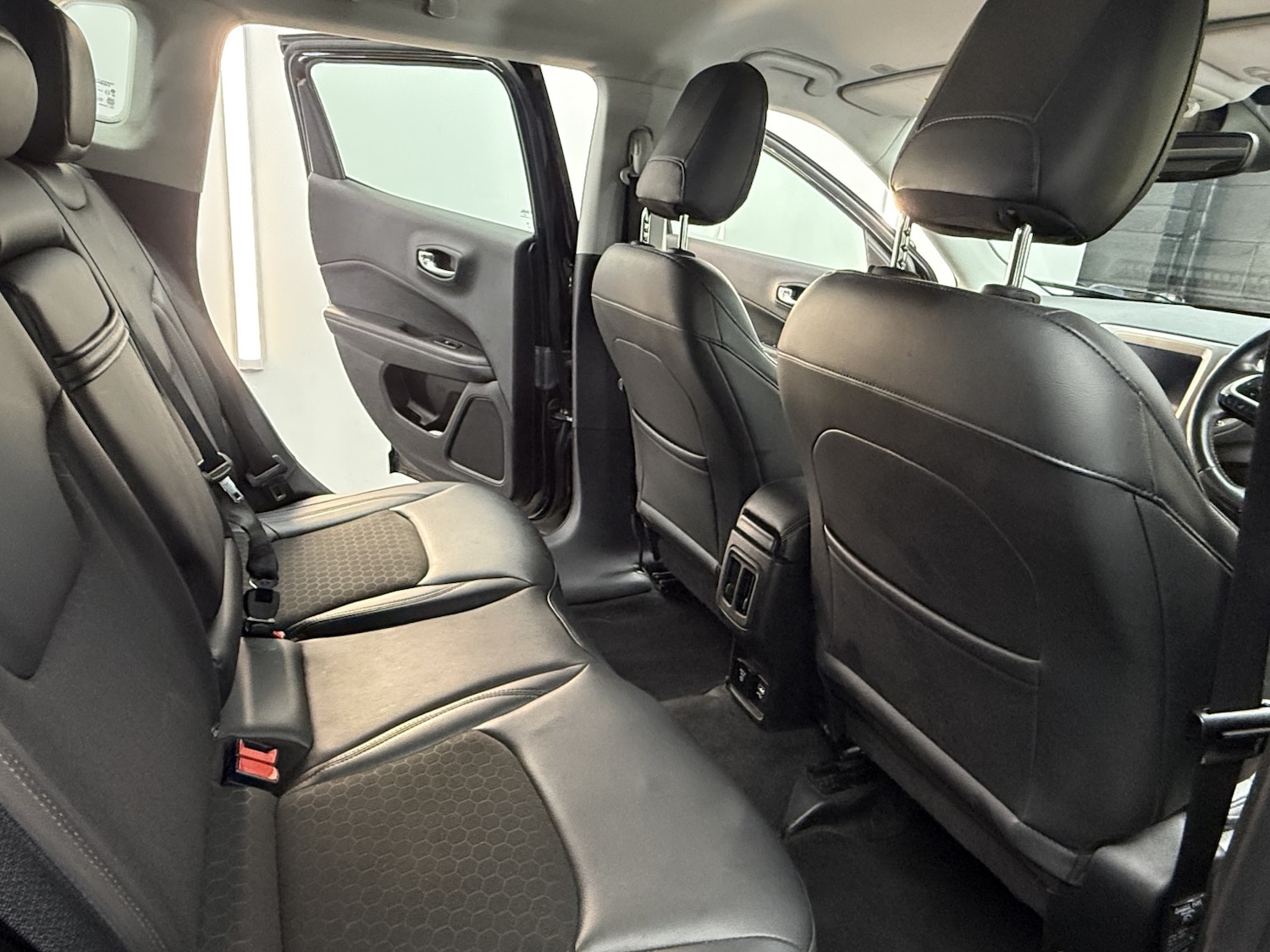 Used Jeep Compass 2018 for sale - 77310724: Photo 26