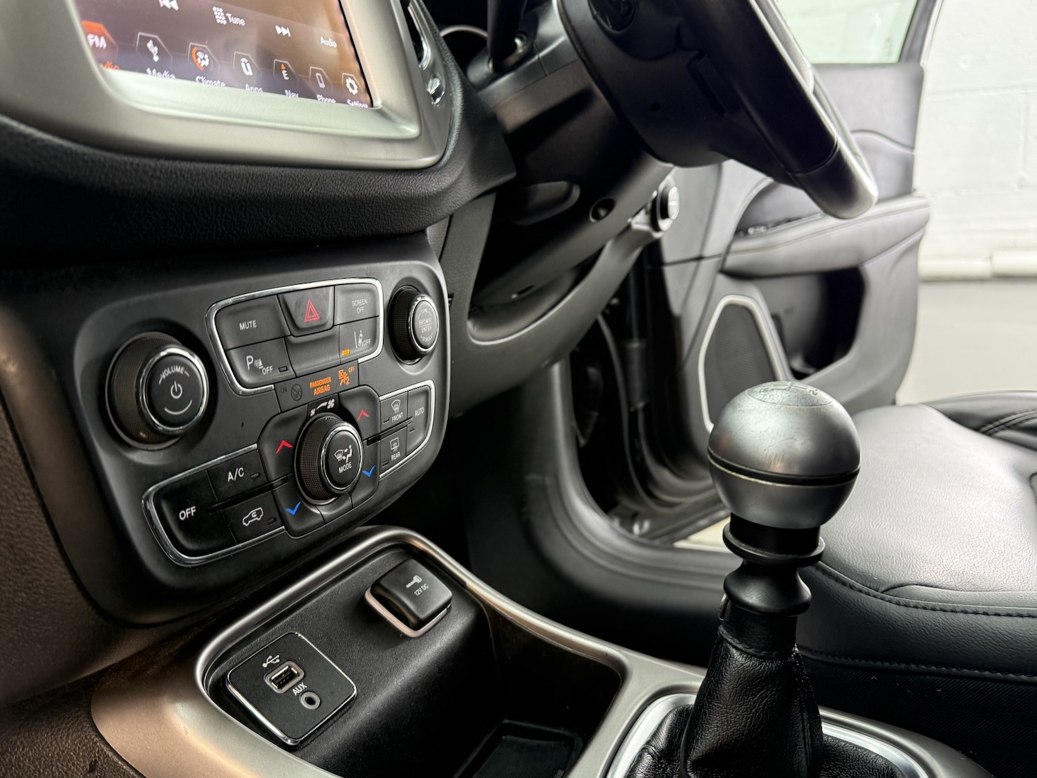 Used Jeep Compass 2018 for sale - 77310724: Photo 39