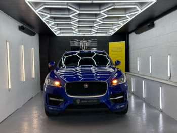 Used Jaguar F-Pace 2019 for sale - 75029676: Photo