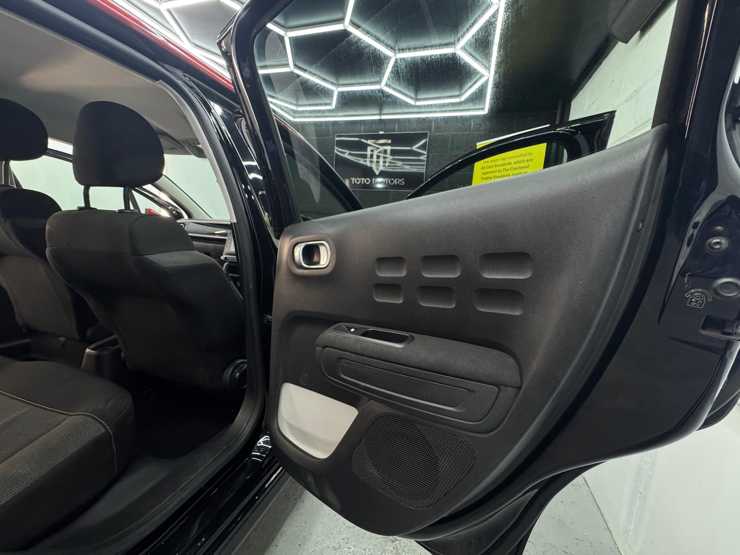 Used Citroen C3 2017 for sale - 77145165: Photo 29