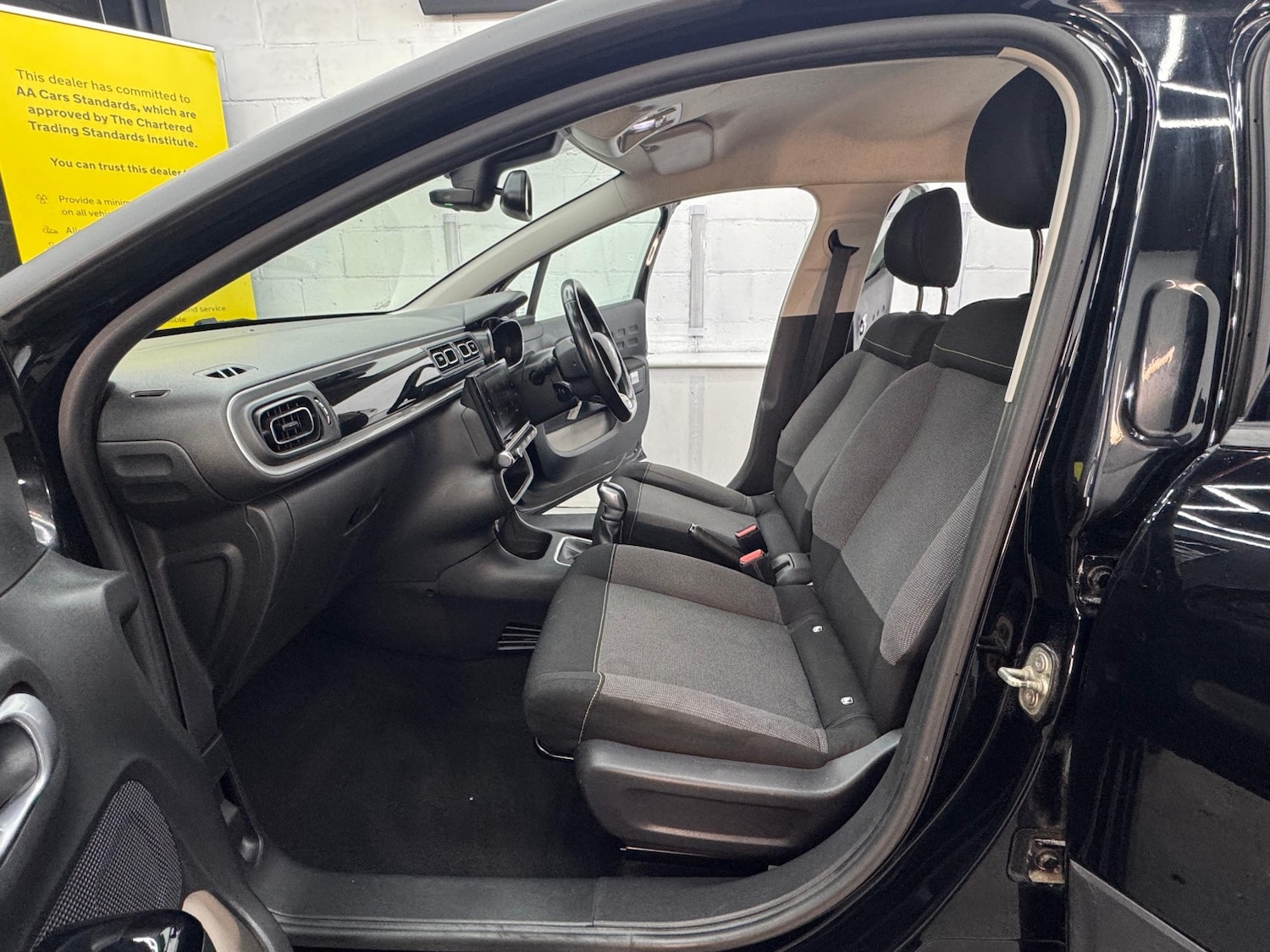 Used Citroen C3 2017 for sale - 77145165: Photo 36