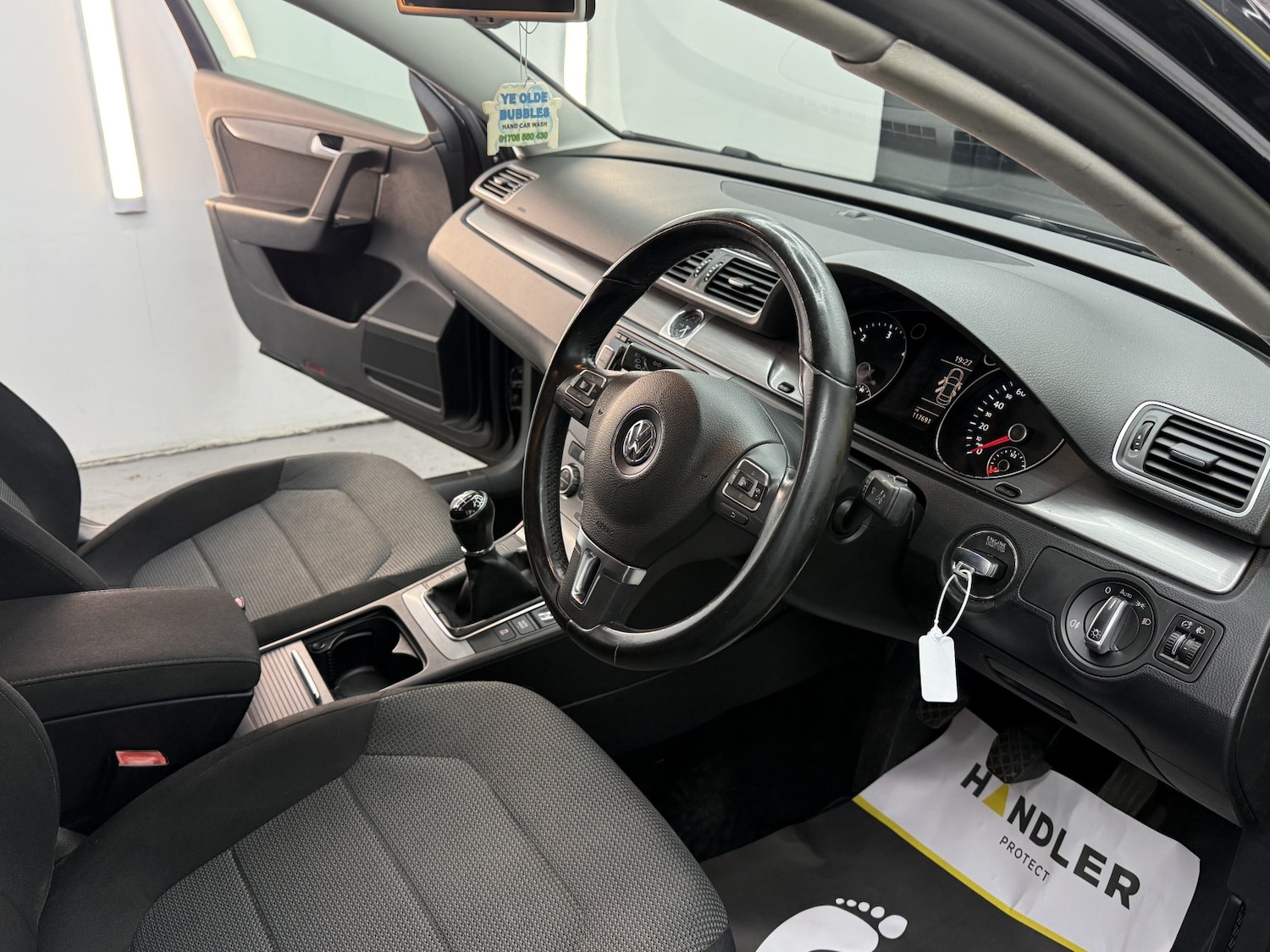 Used Volkswagen Passat 2013 for sale - 77241861: Photo 12