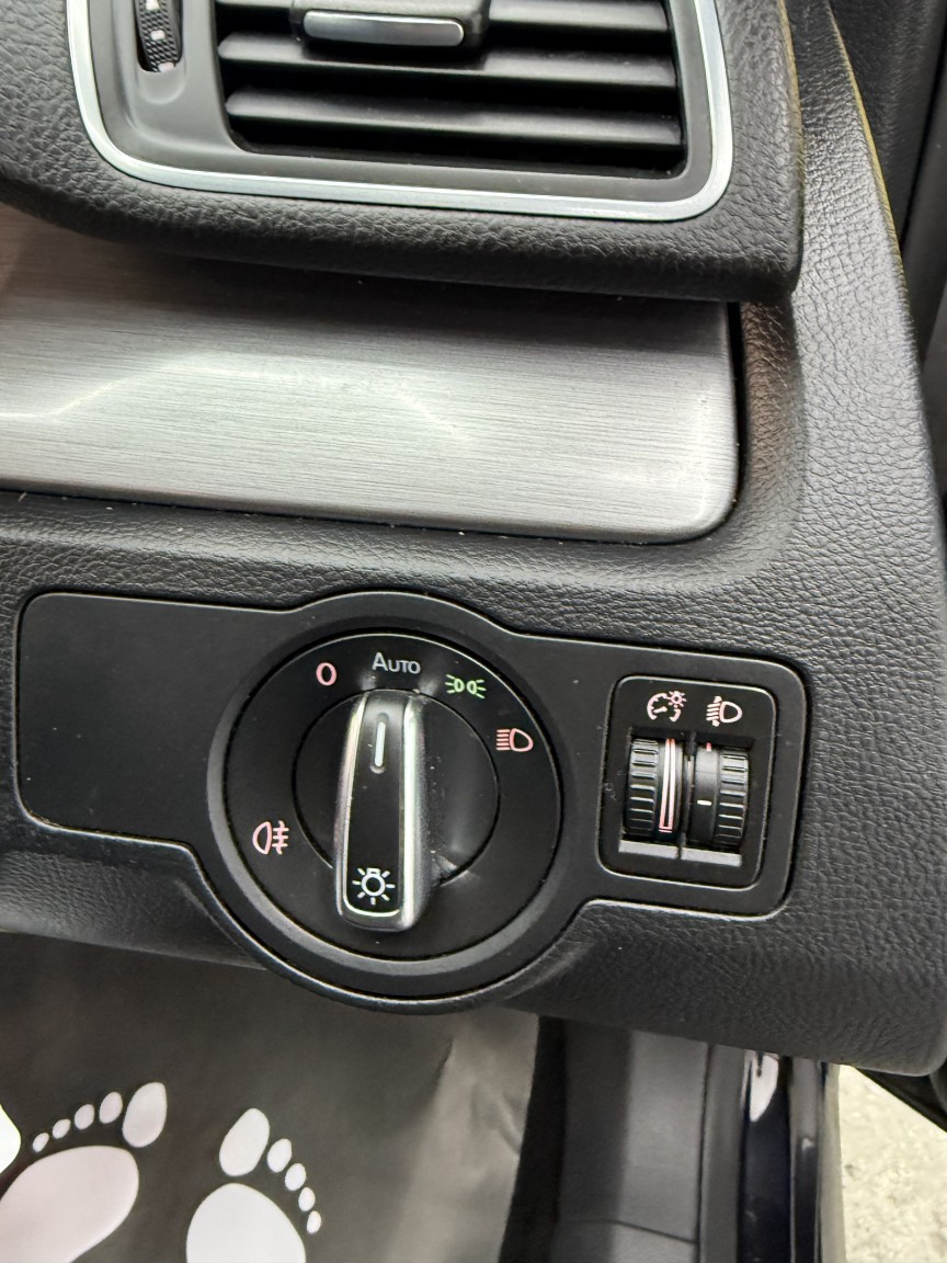 Used Volkswagen Passat 2013 for sale - 77241861: Photo 20