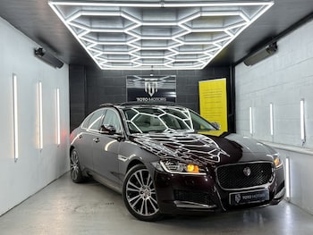 2016 - 2.0 d Portfolio 4-Door