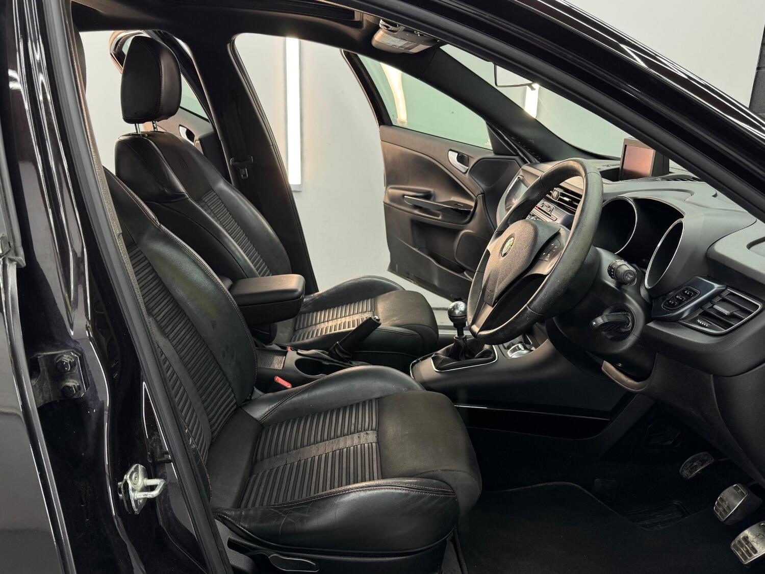 Used Alfa Romeo Giulietta 2012 for sale - 76198511: Photo 16