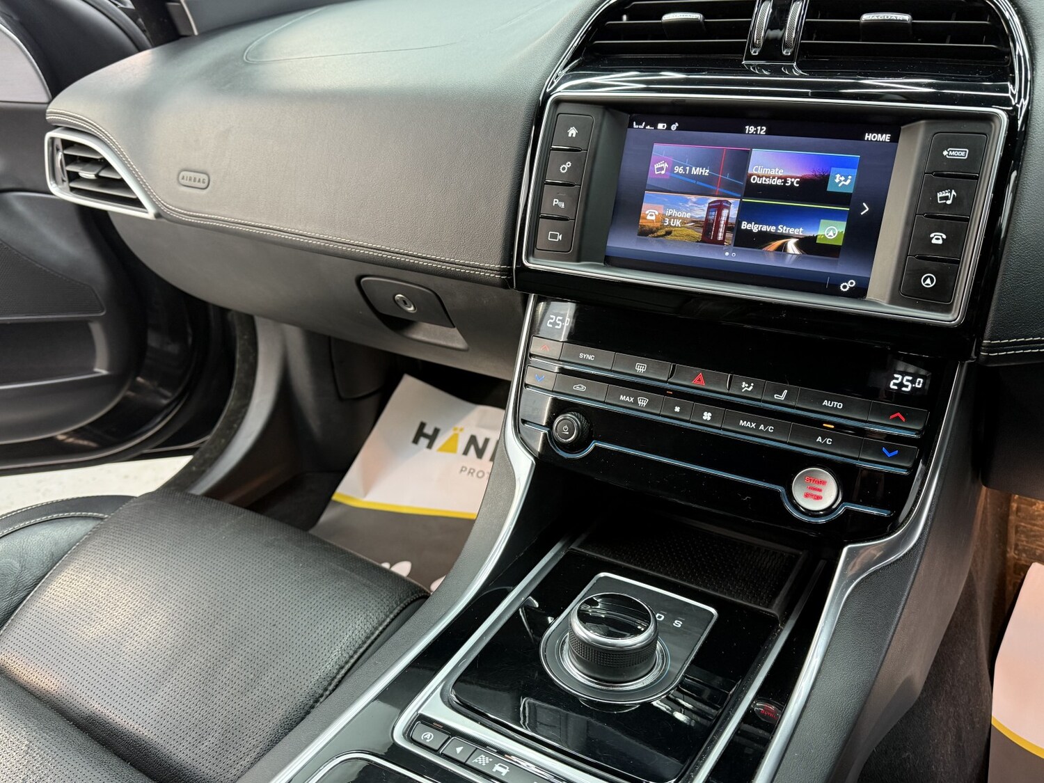 Used Jaguar XE 2017 for sale - 77562545: Photo 22