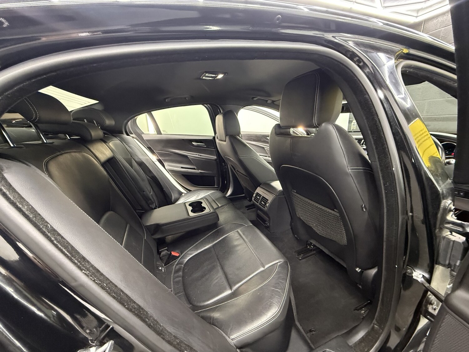 Used Jaguar XE 2017 for sale - 77562545: Photo 26