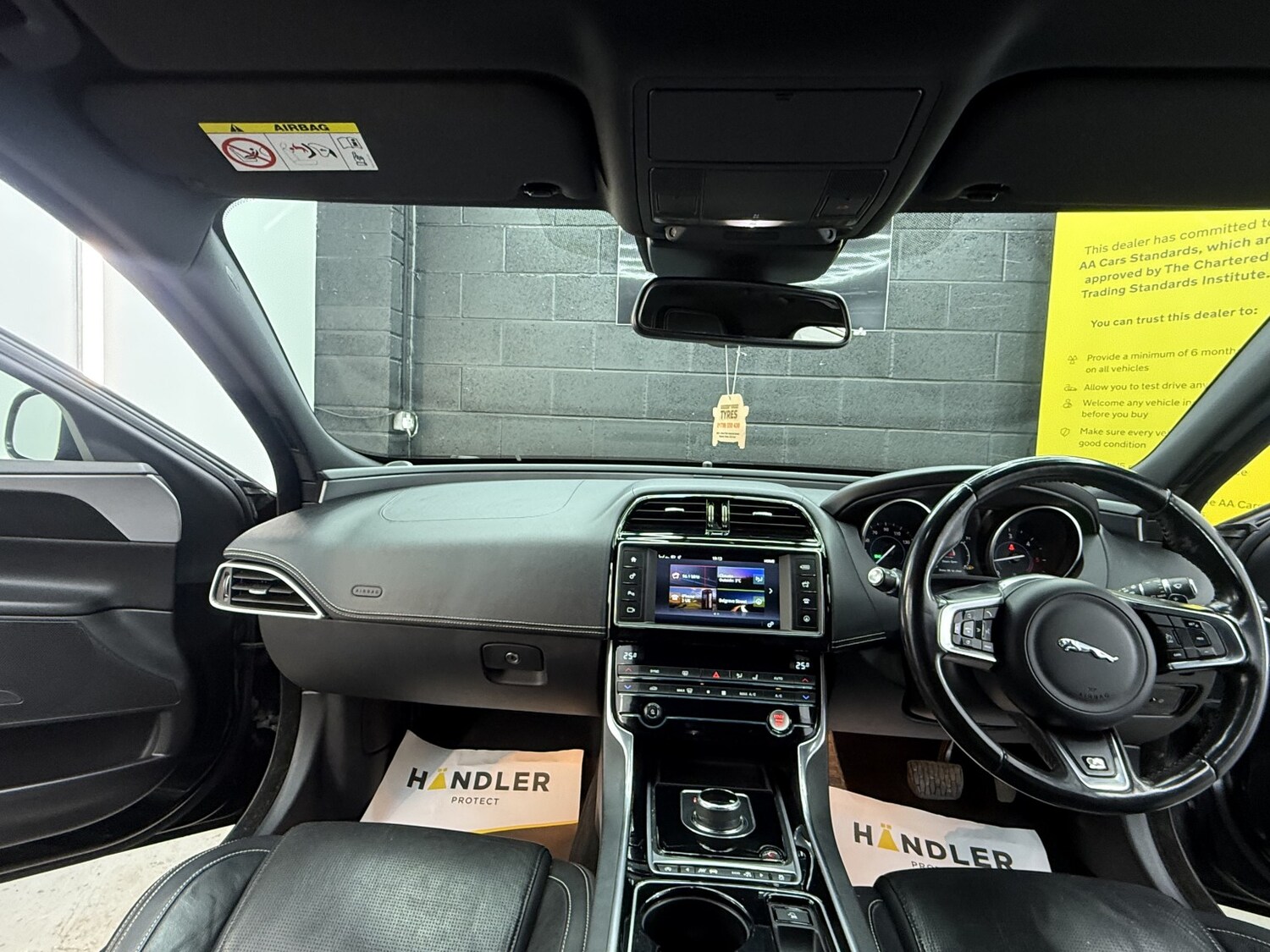 Used Jaguar XE 2017 for sale - 77562545: Photo 28