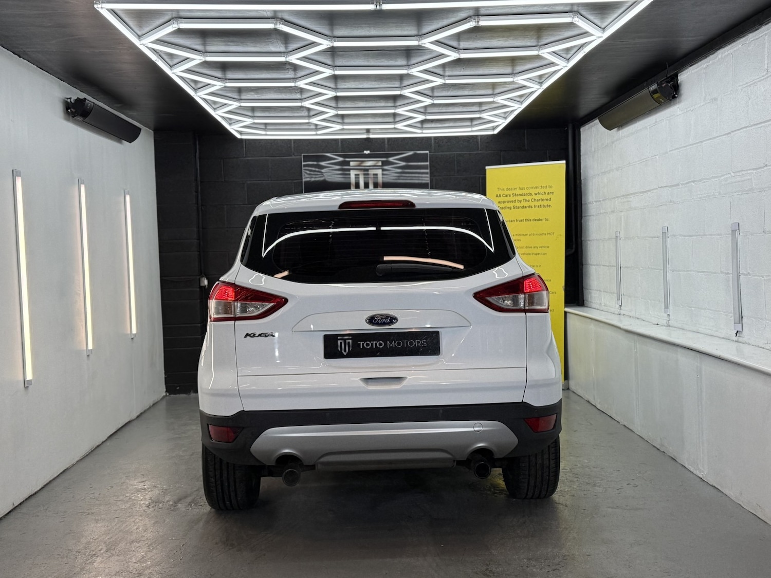 Used Ford Kuga 2014 for sale - 76643443: Photo 10