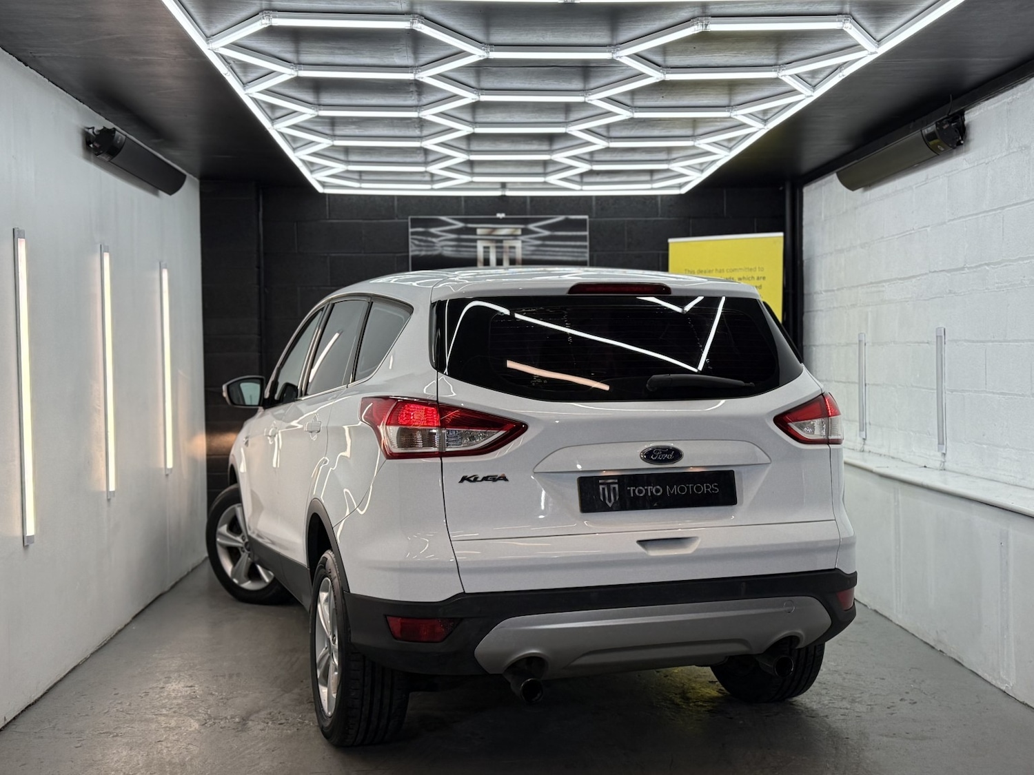 Used Ford Kuga 2014 for sale - 76643443: Photo 17