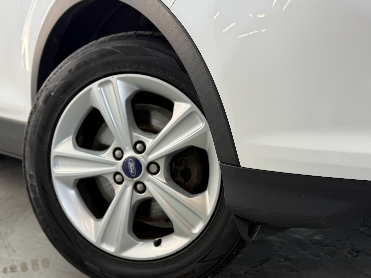 Used Ford Kuga 2014 for sale - 76643443: Photo 20