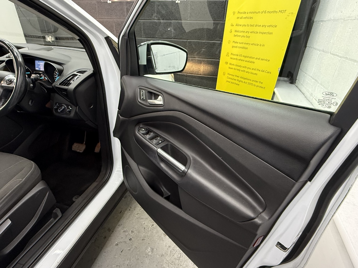 Used Ford Kuga 2014 for sale - 76643443: Photo 21