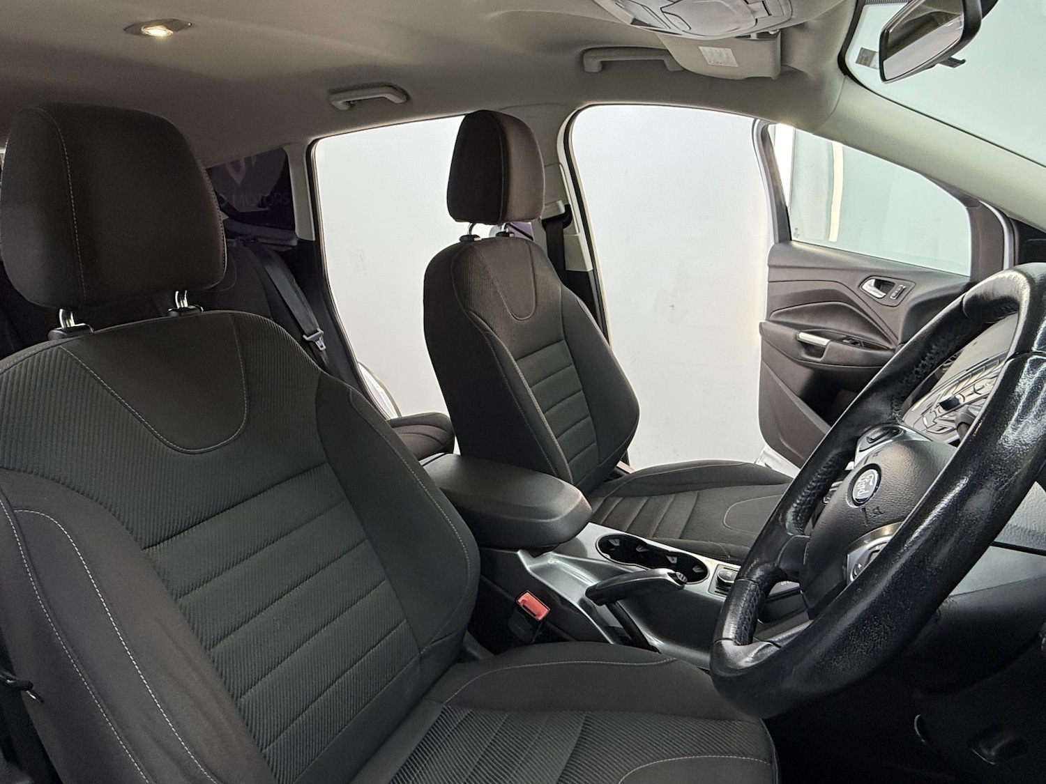 Used Ford Kuga 2014 for sale - 76643443: Photo 32