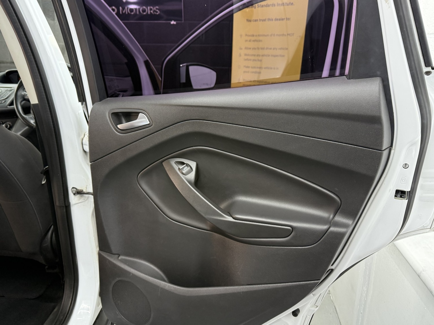 Used Ford Kuga 2014 for sale - 76643443: Photo 33