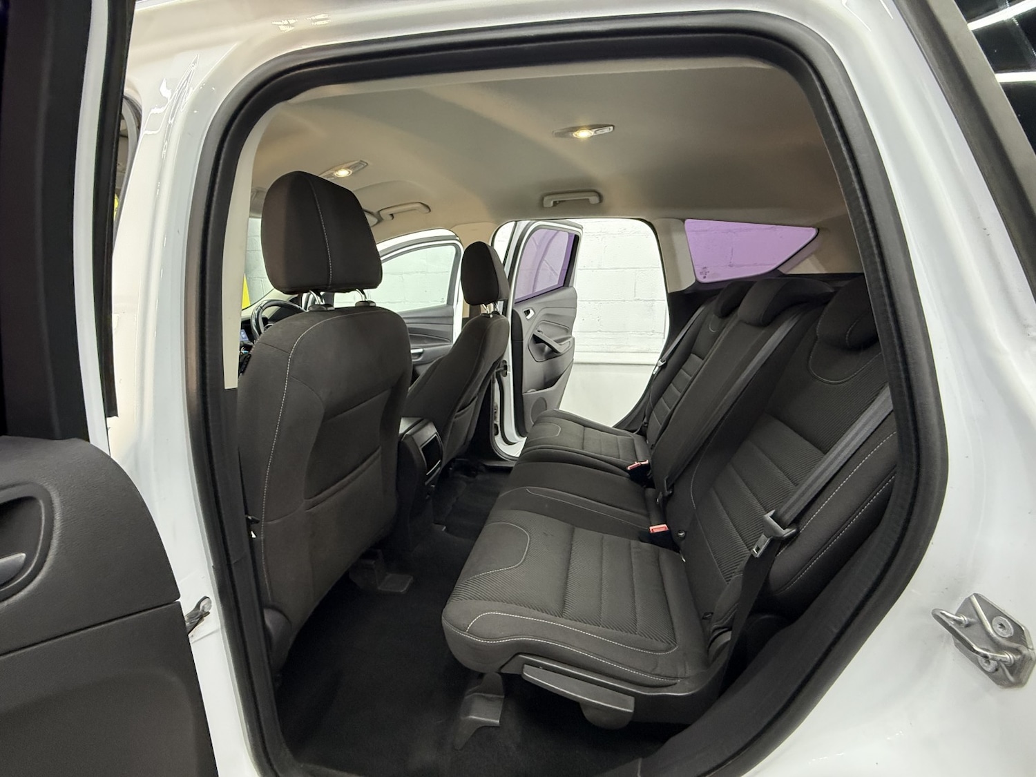 Used Ford Kuga 2014 for sale - 76643443: Photo 42