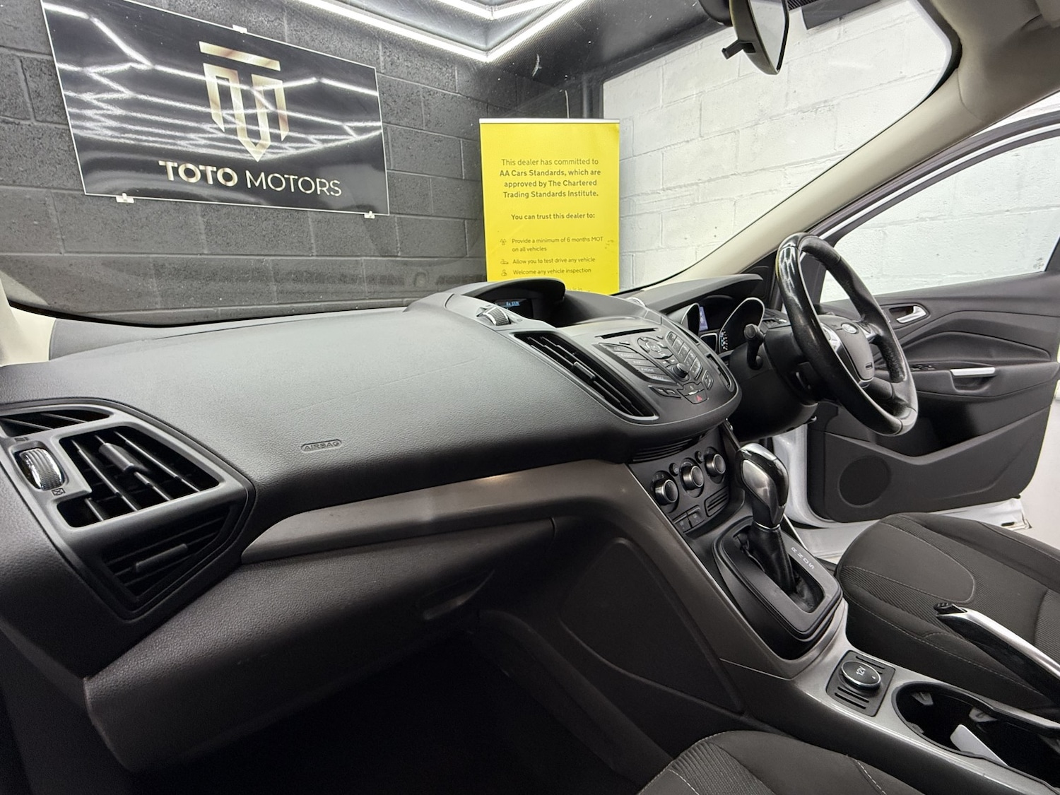 Used Ford Kuga 2014 for sale - 76643443: Photo 49