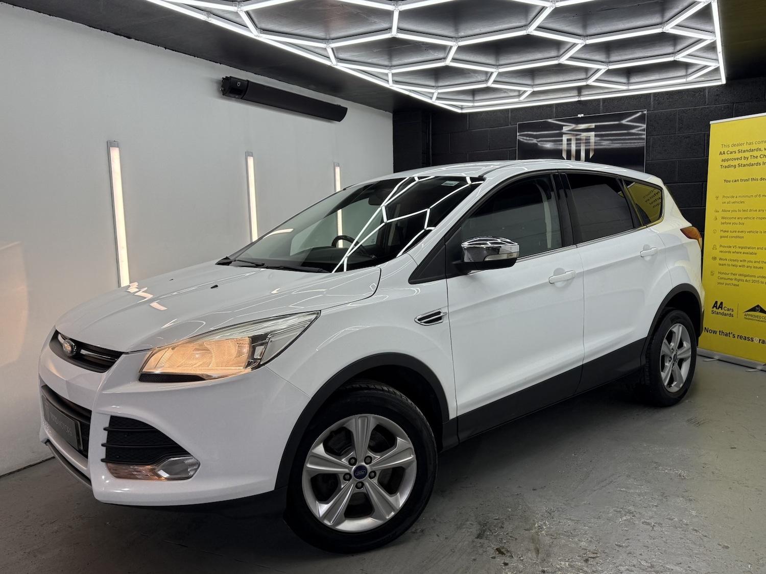 Used Ford Kuga 2014 for sale - 76643443: Photo 8