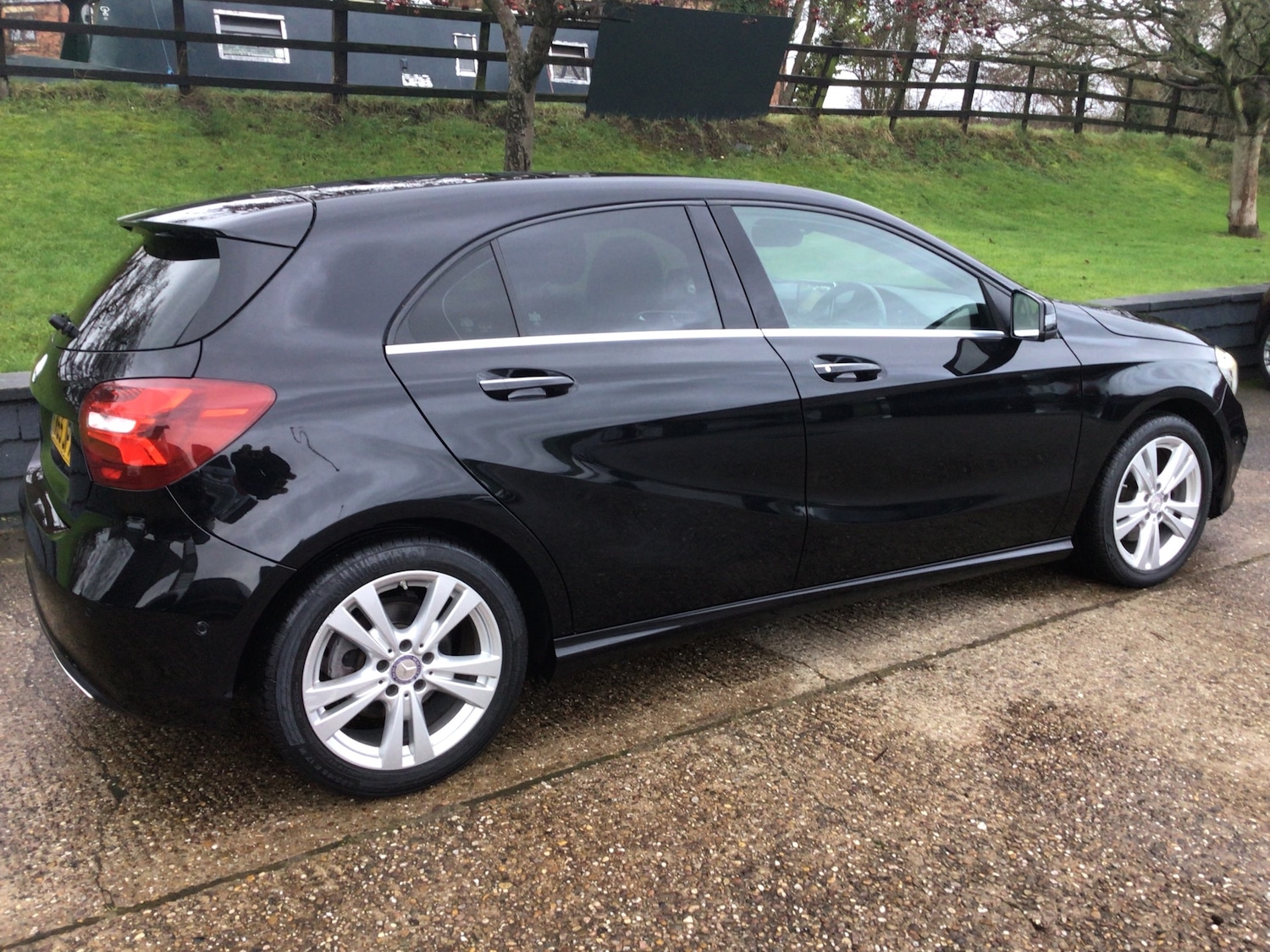 Used Mercedes-Benz A-Class 2015 for sale - 77296788: Photo 4