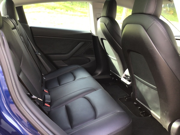 Used Tesla Model 3 2019 for sale - 73874973: Photo 12
