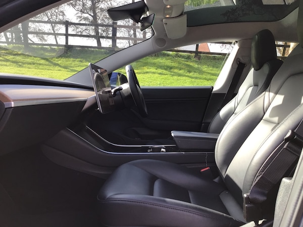 Used Tesla Model 3 2019 for sale - 73874973: Photo 14