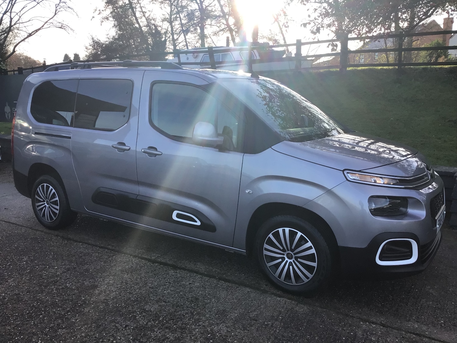 Used Citroen Berlingo 2019 for sale - 76707475: Photo 2