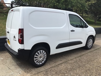 Used Citroen Berlingo 2019 for sale - 75442731: Photo