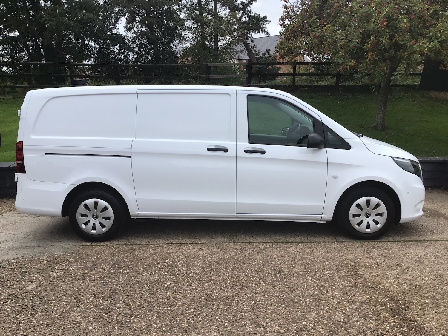 Used Mercedes-Benz Vito 2020 for sale - 76221673: Photo 3