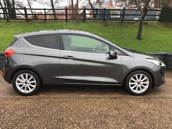 Used Ford Fiesta 2017 for sale - 77285531: Photo