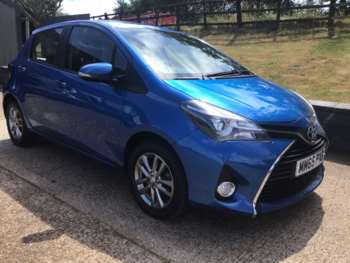 Used Toyota Yaris 2015 for sale - 75077230: Photo