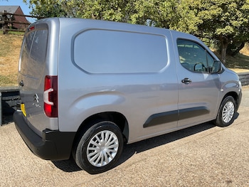 Used Citroen Berlingo 2020 for sale - 79353112: Photo