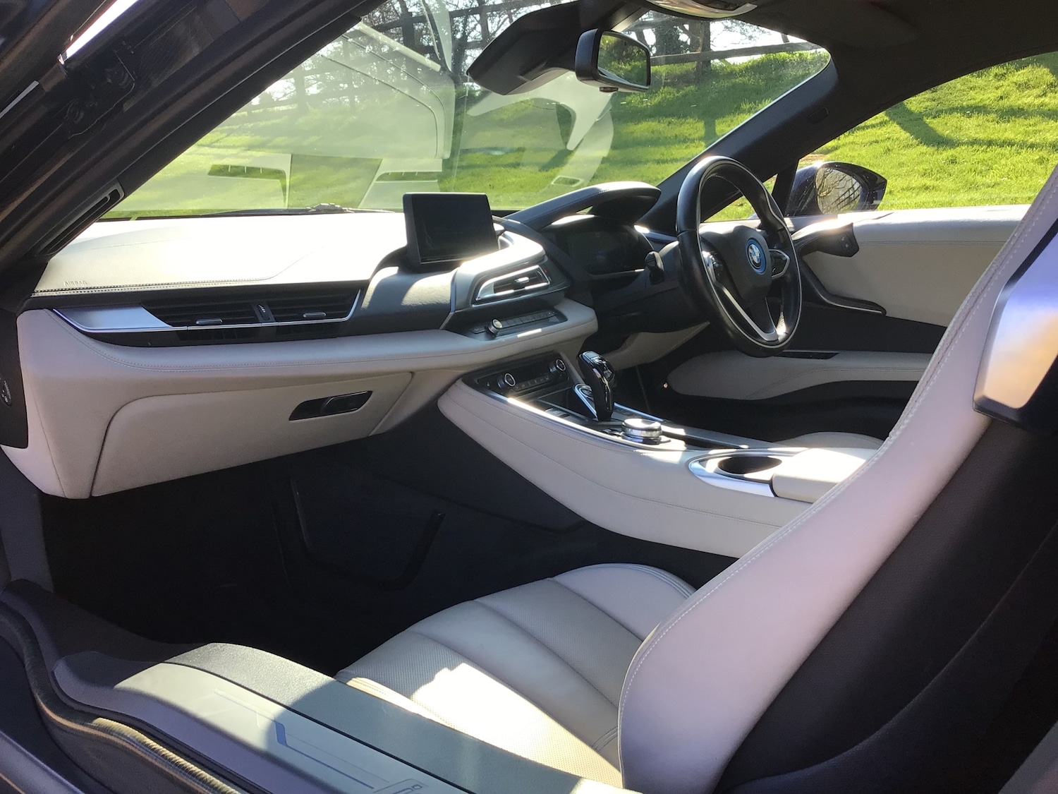 Used BMW i8 2015 for sale - 77965576: Photo 22