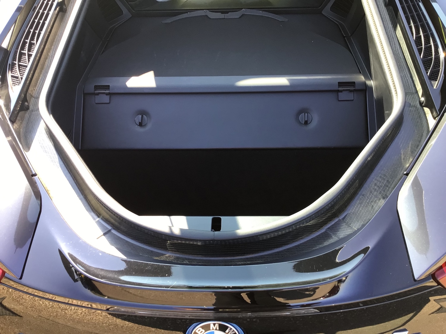 Used BMW i8 2015 for sale - 77965576: Photo 27