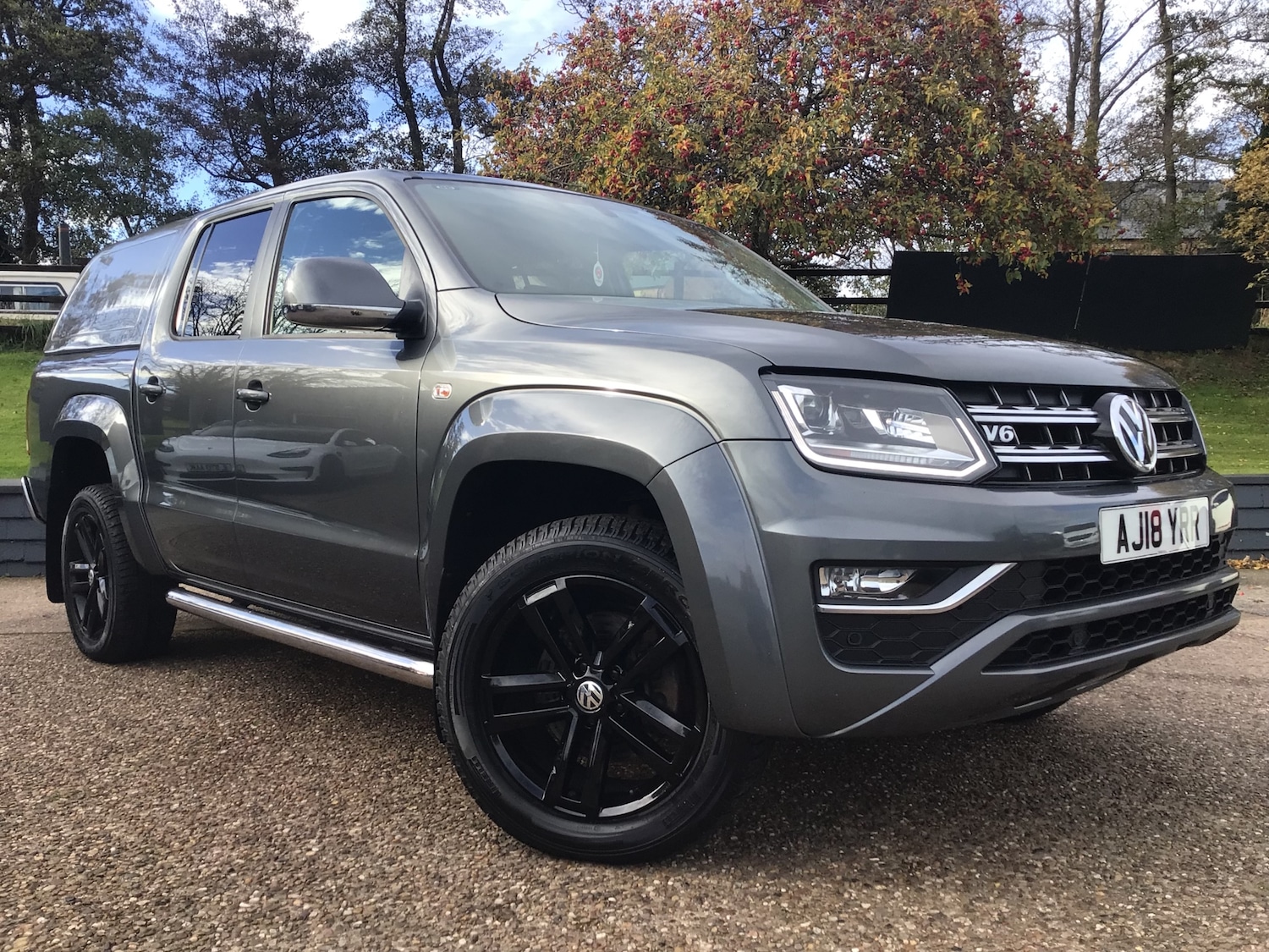 Used Volkswagen Amarok 2018 for sale - 76464516: Photo 1